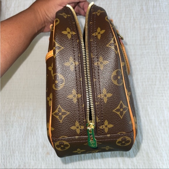 LV Trouville Handbag - Picture 4 of 12